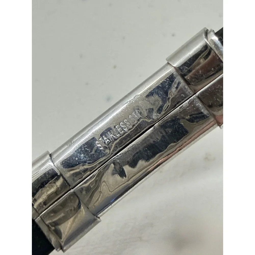 N/A type bracelet